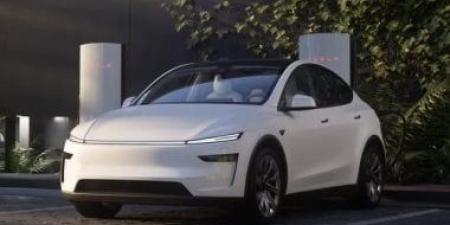 هبوط أسهم Tesla بعد فتح تحقيق رسمى حول سيارات Cybercab