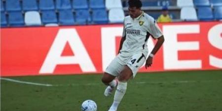 عمر فايد يطرق أبواب منتخب مصر بعد ظهوره مع فروزينوني