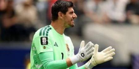كورتوا يتمسك بقرار الراحة الدولية لمدة عام مع منتخب بلجيكا