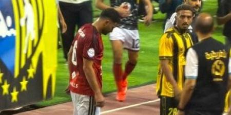 طبيب الأهلى يعلن إصابة ياسر إبراهيم بالتواء فى الكاحل