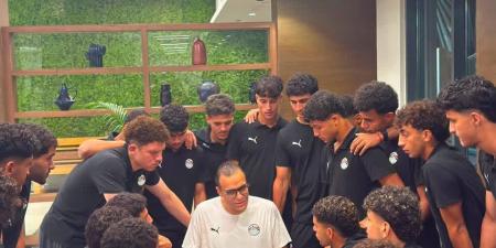 محاضرات طبية لمنتخب الشباب.. وشوقي غريب يحفز اللاعبين