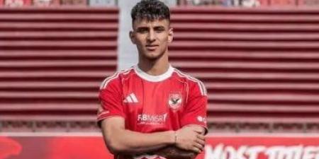 الأهلي يفتح الباب أمام رحيل أحمد عيد فى يناير بعد خروجه من حسابات عموتة