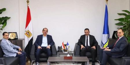 محافظ دمياط يستقبل نائب وزير الصحة لبحث ملفات المنظومة الطبية