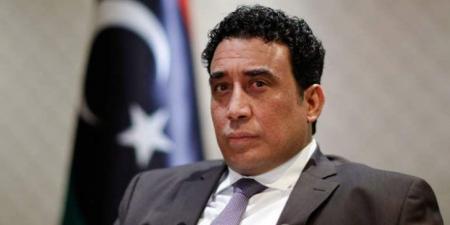 المنفي يطلق لجنة للتهدئة ويتمسك بالملكية الوطنية للحل السياسي في ليبيا