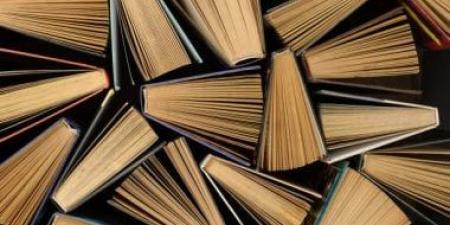 12 اقتباسًا عن الكتب والقراءة.. ماذا قال الأدباء عن سحر الكتاب؟