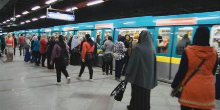 حتى الثانية صباحًا، مد ساعات تشغيل المترو والمونوريل اليوم بسبب مباراة مصر وأنجولا