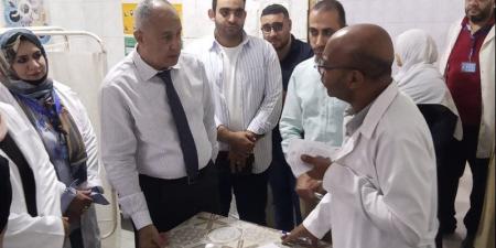 وكيل صحة القليوبية يتفقد مستشفيي بهتيم وأبو المنجا لمتابعة أقسام الطوارئ والرعايات