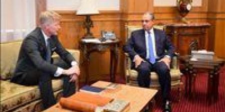 وزير الخارجية يبحث مع المبعوث الخاص للأمين العام للأمم المتحدة لليمن آخر تطورات الأوضاع في اليمن