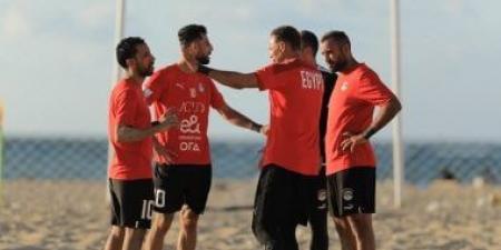 مران صباحي لمنتخب الشاطئية استعدادًا لمواجهة أنجولا