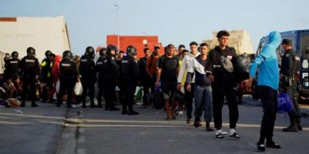 الغارديان: “انتخابات كأس العالم” في المغرب لن تخفف من إحباط جيل كامل عزف عن المشاركة فيها