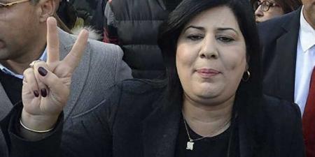 محامٍ تونسي يقارن بين “التنكيل” بعبير موسي وتعيين فاطمة الزهراء المنصوري رئيسة للحكومة في المغرب
