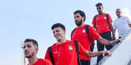 بعثة منتخب مصر تصل مطار القاهرة.. وانتظام اللاعبين في التدريبات غدا