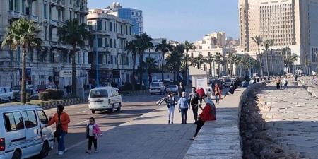 الأرصاد تكشف تفاصيل طقس الخميس، شبورة وأمطار ورياح تصل لـ40 كم