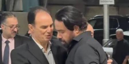 عبد الحميد بسيوني ومحمود سعد أول الحاضرين في عزاء والدة مدحت عبد الهادي