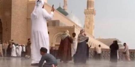 «أرصاد» السعودية: أمطار غزيرة وسيول على مكة والمدينة اليوم.. فيديو