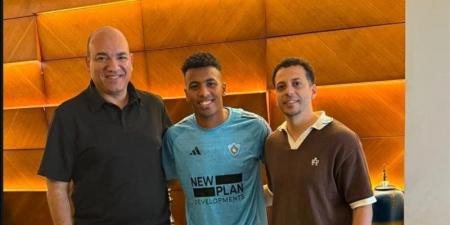 عبد الرحمن شيكا: كنت قريبا من الزمالك وحلم أي لاعب ارتداء القميص الأبيض