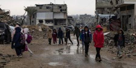 إصابة فلسطينيين بينهما حالة خطيرة بنيران الاحتلال في خان يونس ومخيم جباليا