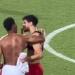 بن رمضان يتبادل قميصه مع الجزيرى بعد مباراة الأهلى والزمالك