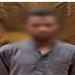 ضبط حارس عقار وضع أحجارًا بالرصيف لمنع ركن السيارات بالنزهة