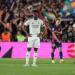 برشلونة يتقدم على الريال 2-0 بالشوط الأول ويقترب من التتويج بالليجا.. فيديو