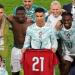 دموع رونالدو وقميص جوتا.. مشهد مؤثر بعد تأهل البرتغال إلى دور الـ16