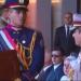 الرئيس السيسي يتسلم هدية تذكارية بمناسبة افتتاح مقر "الأوكتاجون"