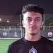 محمد مصطفى ميدو يوقع عقود انضمامه لبيراميدز ويحتفظ بصورة والدته الراحلة
