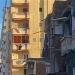 "ربنا يستر"، ميل عقار الإسكندرية يثير المخاوف والأهالي يحذرون من كارثة جديدة في الحضرة (فيديو)