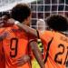 هولندا تهزم صربيا 2-1 وتتصدر ترتيب المجموعة في دوري الأمم الأوروبية
