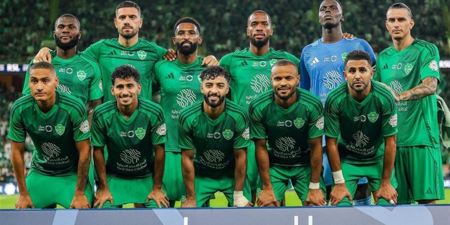 الأهلي السعودي يكتسح الغرافة ويحقق رقما قياسيا بدوري أبطال آسيا للنخبة