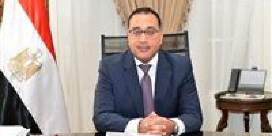 مدبولي يعلن أخبارًا مطمئنة للمواطنين حول أسعار البنزين والسولار