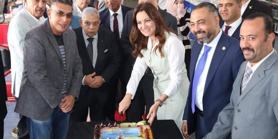 بالصور.. نائب محافظ الجيزة تشهد افتتاح معرض الشيخ زايد للكتاب