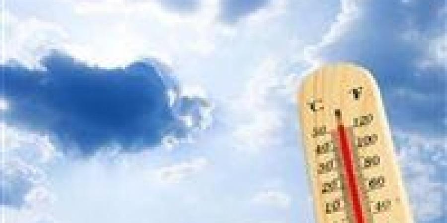 أجواء خريفية تغطي أغلب أنحاء البلاد.. وتحذيرات من شبورة مائية كثيفة صباح الثلاثاء