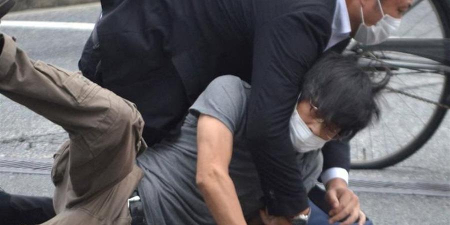 رجل يُقر بقتل رئيس الوزراء الياباني السابق شينزو آبي