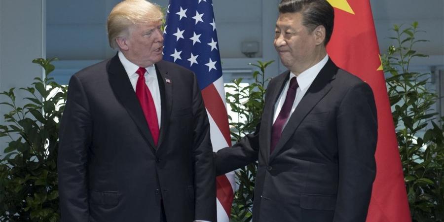 الجارديان: المحادثات بين ترامب وشي قد تنهي شهورًا من الفوضى الاقتصادية العالمية