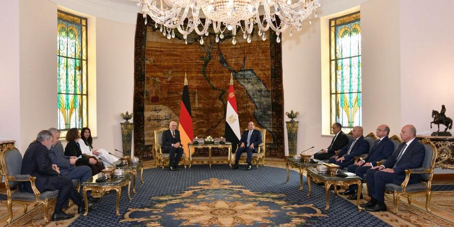 السيسي يستقبل رؤساء ألمانيا ووزراء دول تجمع البنلوكس وملكة الدنمارك.. "فيديو وصور"