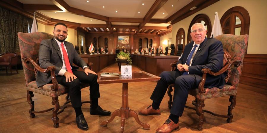 الوزير السيد القصير لـ تحيا مصر: النائب أحمد عبد الجواد شخصية محترمة وقيادة مثقفة وأهنئه على نجاحه في إدارة الحزب