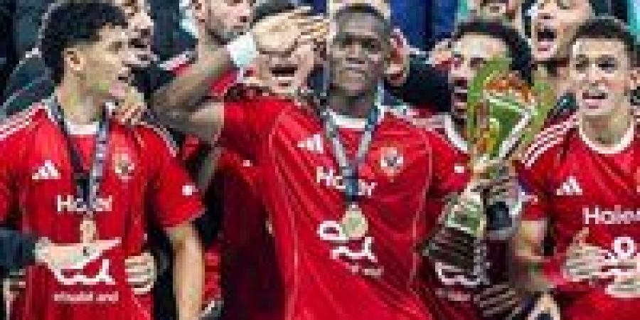 "جوهرة سمراء".. أحمد شوبير يشيد بـ اليو ديانج نجم النادي الأهلي