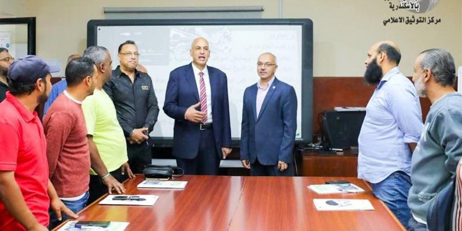 رئيس مياه الإسكندرية: نولي اهتمامًا كبيرًا بتنمية مهارات العاملين في جميع التخصصات