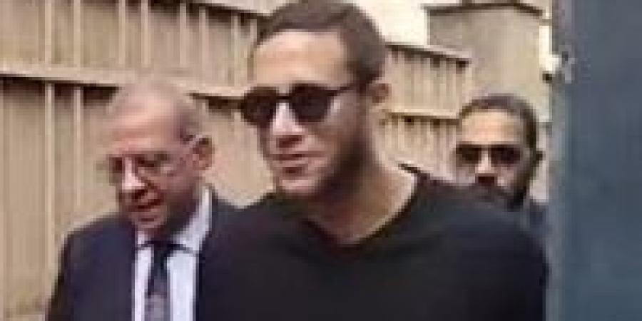 رمضان صبحي أمام المحكمة: لا علاقة لي بالمحررات المزورة أو كراسات الإجابة