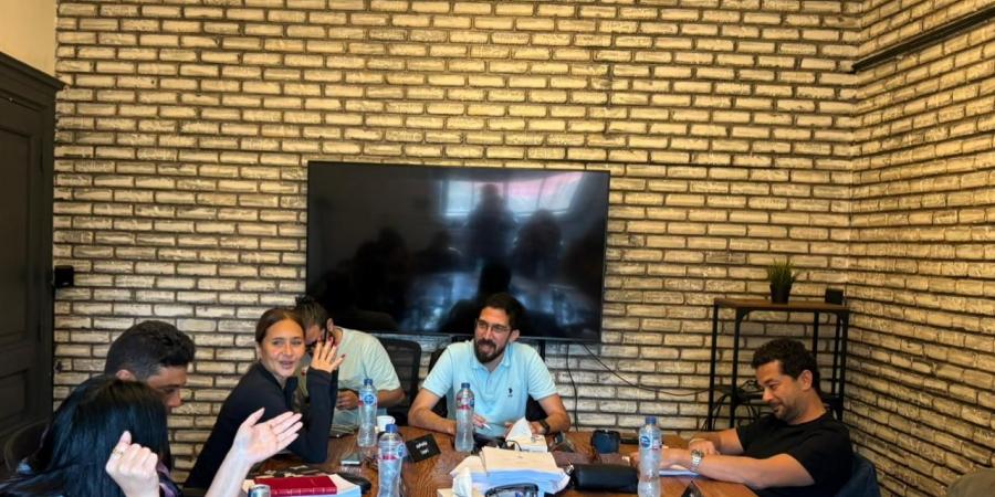 رمضان 2026.. نيللي كريم وشريف سلامة ينتهيان من تحضيرات مسلسل أنا