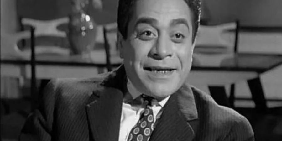 في ذكرى فاته.. توفيق الدقن وليلة بكائه على الرصيف