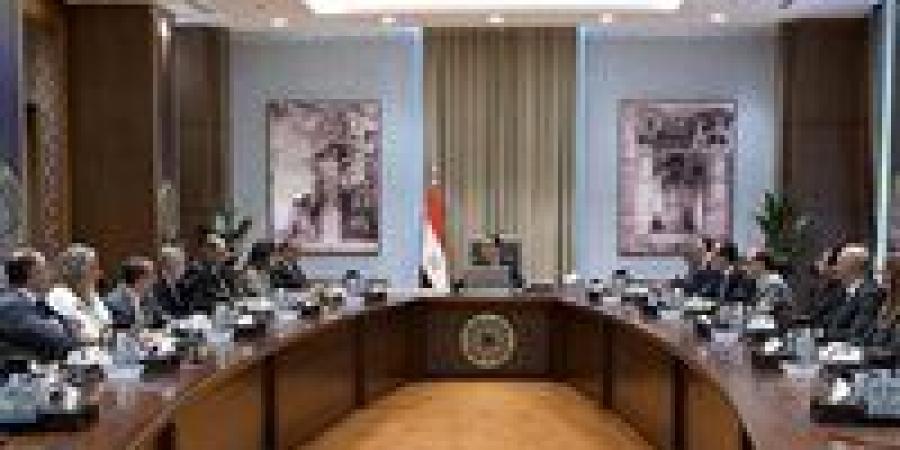 رئيس الوزراء يتابع الموقف التنفيذي لمشروع إحياء وتطوير حديقتي الحيوان والأورمان