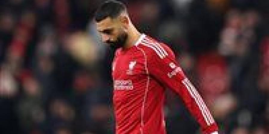 محمد صلاح يوجه انتقادات حادة لمدربه بعد الجلوس على مقاعد البدلاء