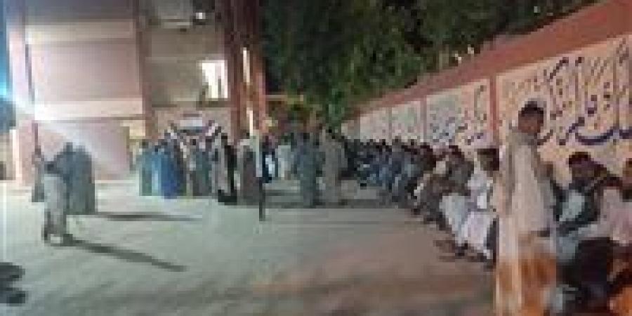 إقبال كثيف للناخبين بمدرسة السباعية في إدفو أسوان
