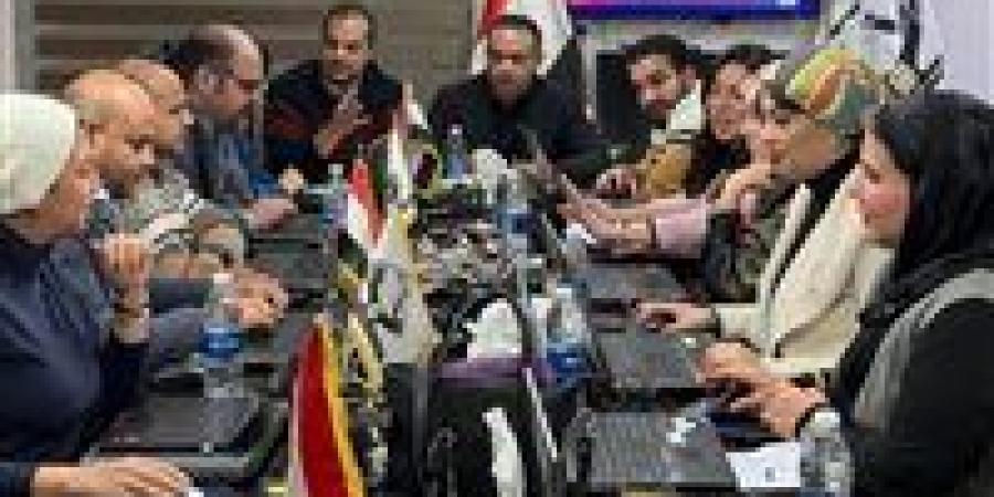 غرفة عمليات تنسيقية شباب الأحزاب والسياسيين تواصل انعقادها لمتابعة الانتخابات في الدوائر الـ30 الملغاة