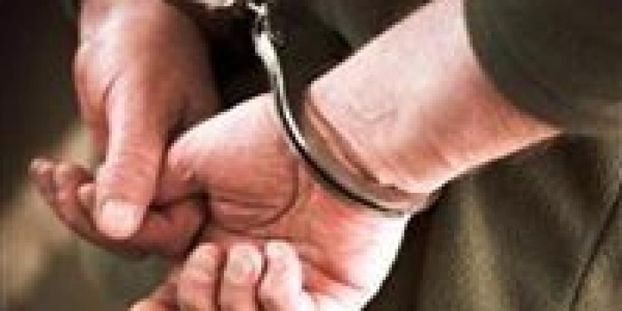 القبض على عصابة سرقت بطاقات كبار السن بأسلوب المغافلة بالإسكندرية