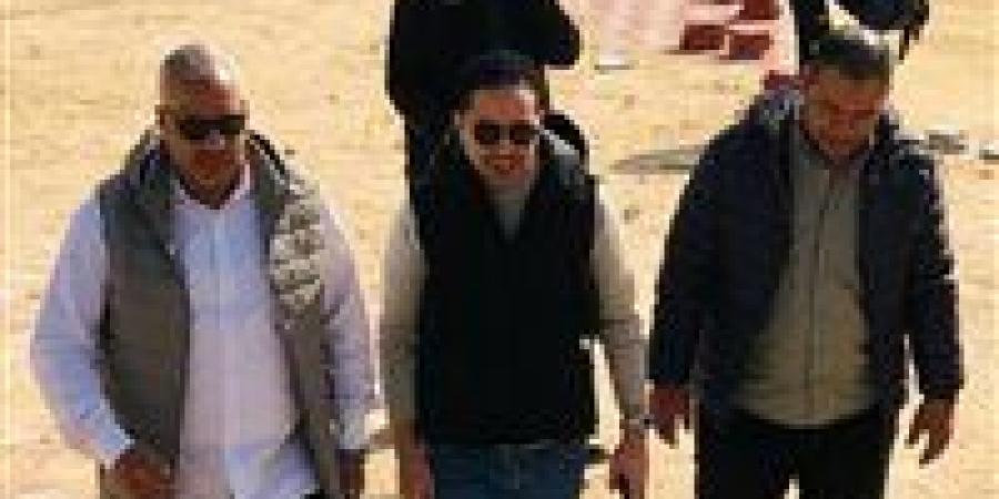 الصبروط يتفقد تطوير مركز التنمية الشبابية بالشيخ زايد