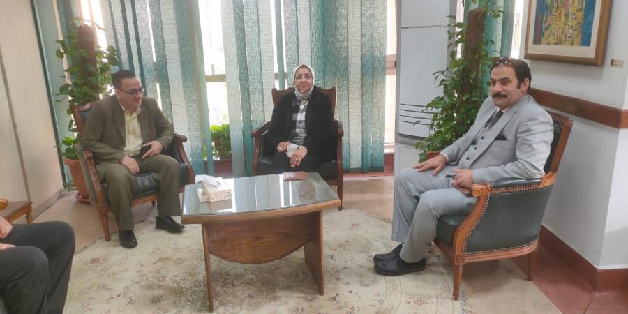 جامعة القاهرة تستعرض مستقبل الصناعات الإبداعية ودور التراث في تعزيز القوة الناعمة