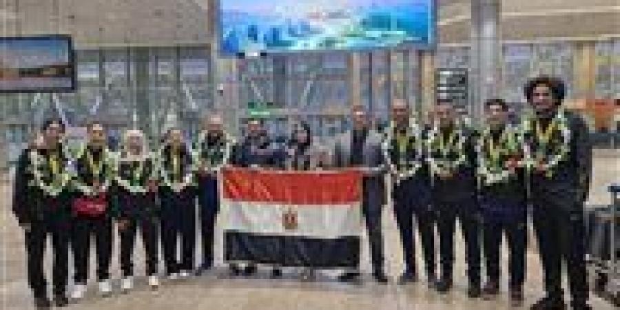 استقبال رسمي لبعثة الريشة الطائرة الهوائية بعد برونزيتين عالميتين